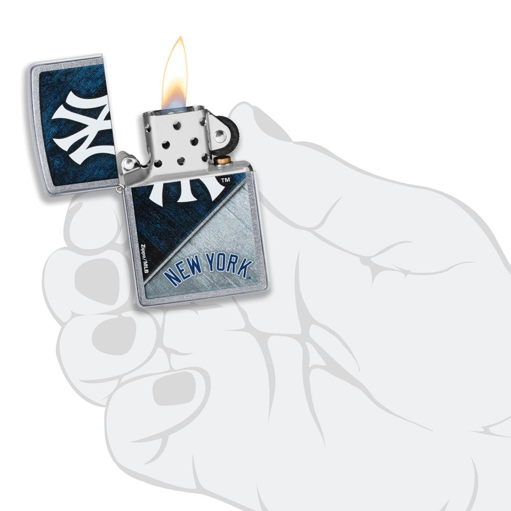 Zippo Street Chrome New York Yankees Color Image MLB Lighter