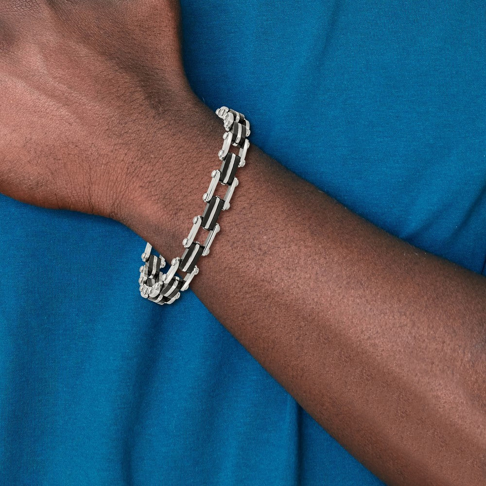 Stainless Steel Polished with Black Rubber 8.75in Bracelet 8.75 inches
