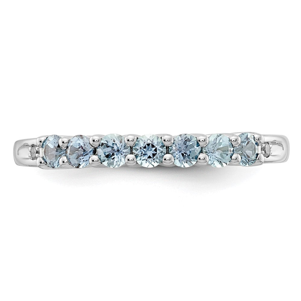 10k White Gold Aquamarine & Diamond Ring