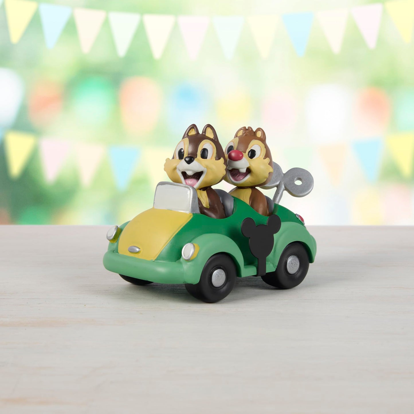 Precious Moments Disney Showcase Hand-painted Collectible Parade Chip 'n' Dale Figurine