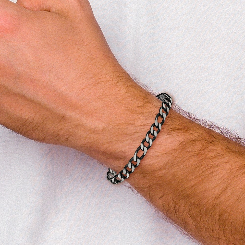 Chisel Stainless Steel Brushed and Polished Black IP-plated 7.5mm 9 inch Figaro Chain Bracelet 9 inches