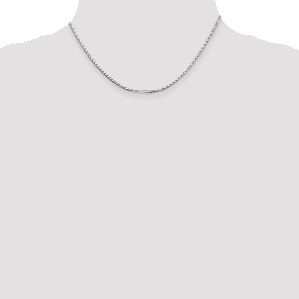 Sterling Silver 2mm Diamond-cut Snake Chain 16 Inches