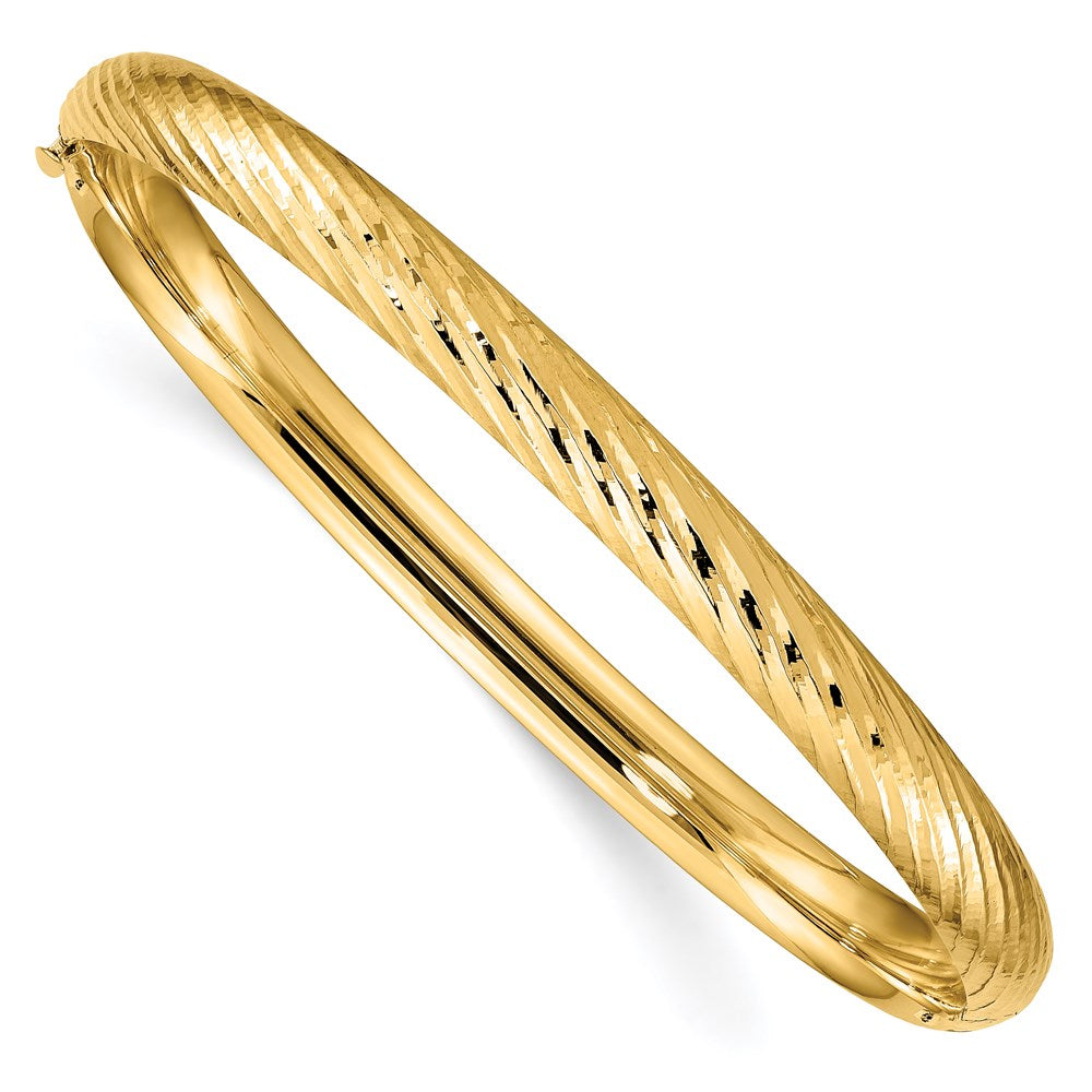 14k 4/16 Textured Hinged Bangle 7.5 inches