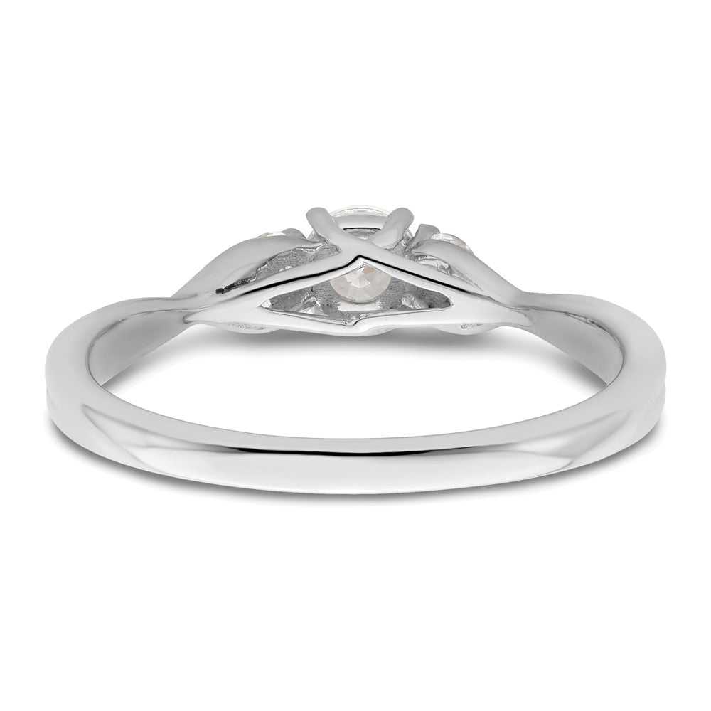10k WG Lab Grown VS/SI+ G+ Diamond Fashion Ring