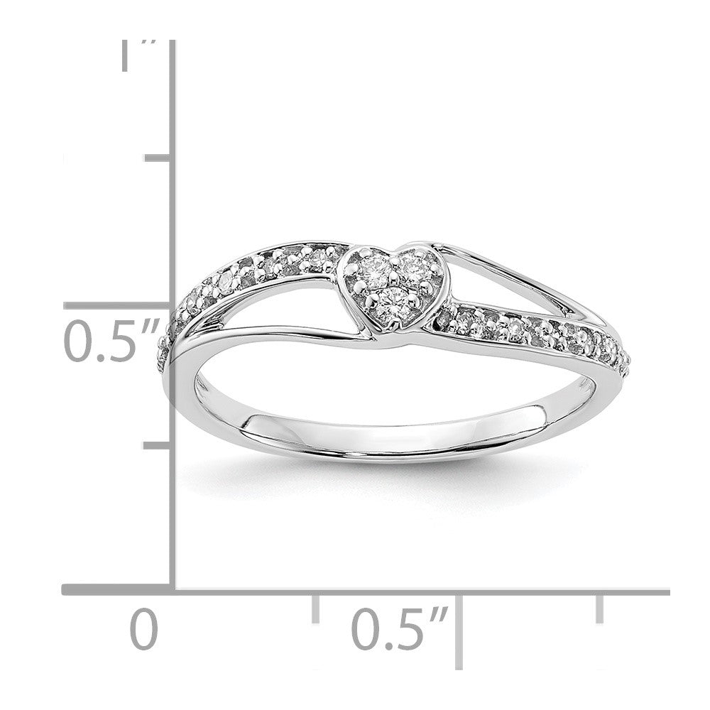 10K White Gold Diamond Heart Ring