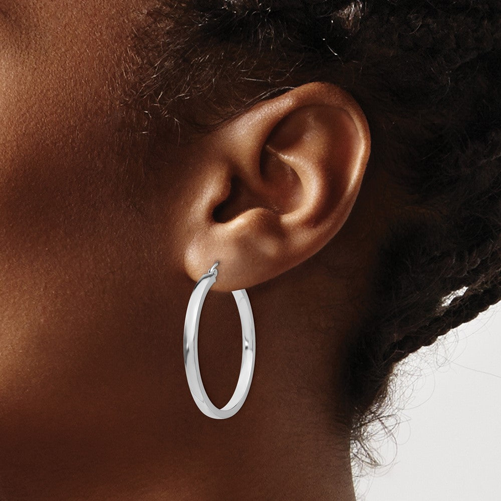 10k White Gold 2x3mm Rectangle Tube Hoop