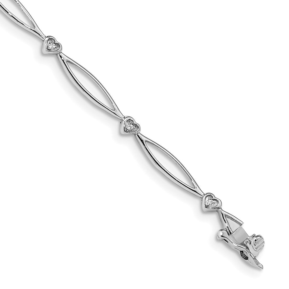 14k White Gold Diamond 7.25in Heart and Oval Link Bracelet 7 inches