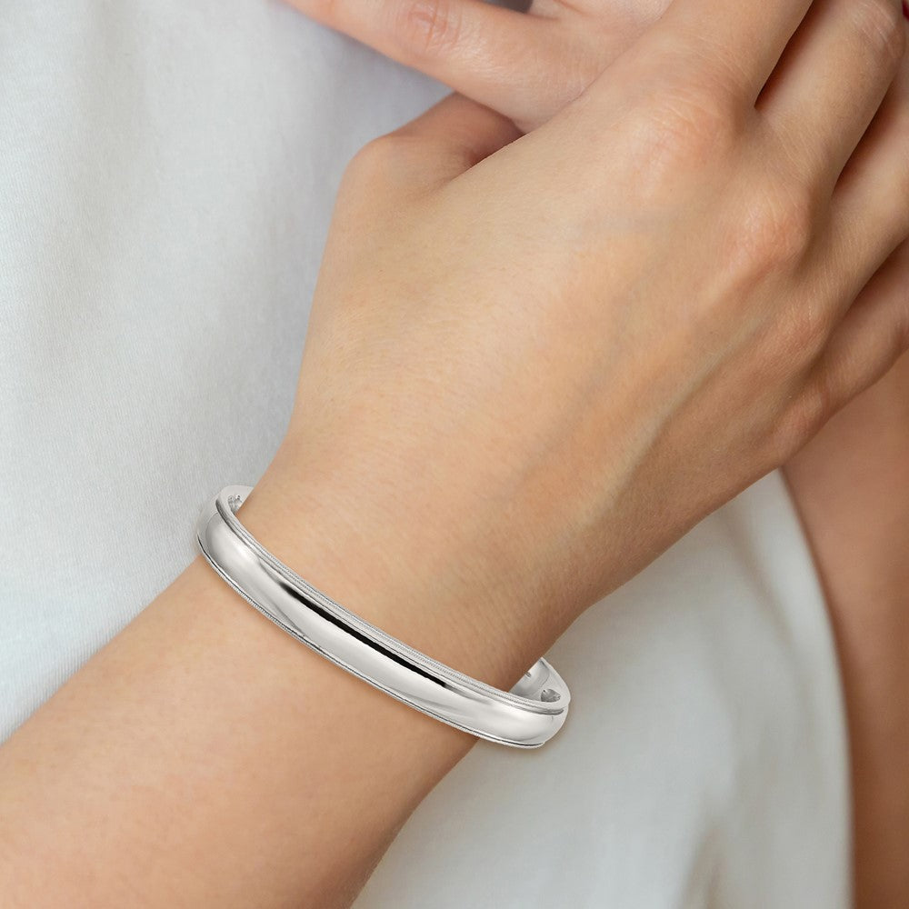 Stainless Steel Polished and Grooved Bangle 7.25 inches