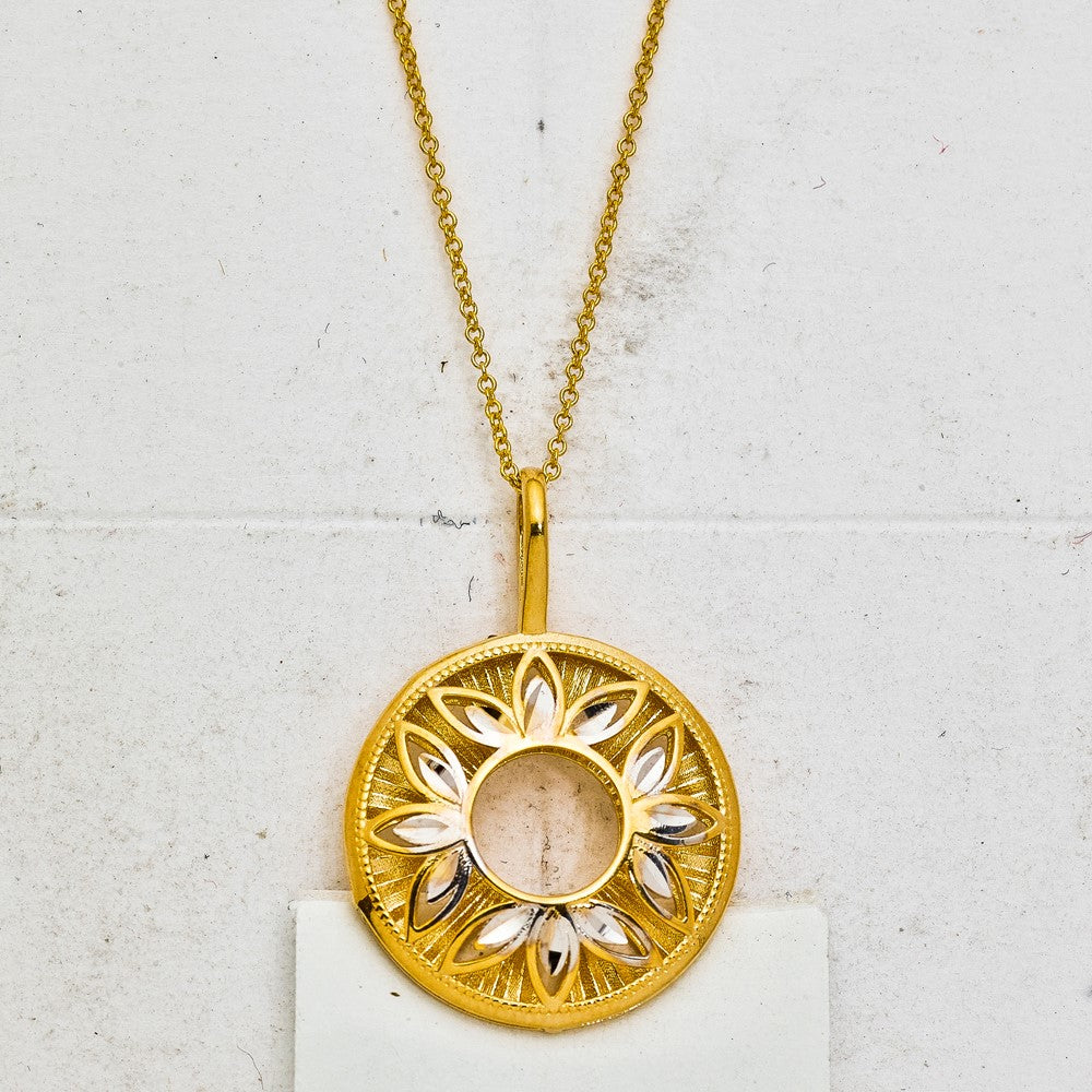 14K Two-tone Floral Filagree Pendant Necklace
