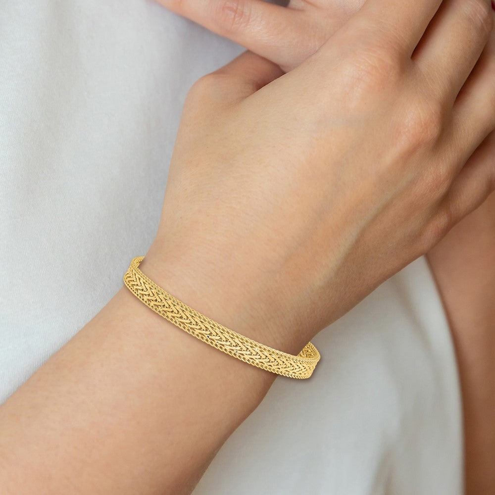 14K Polished and Textured Braided Bracelet 7.5 inches