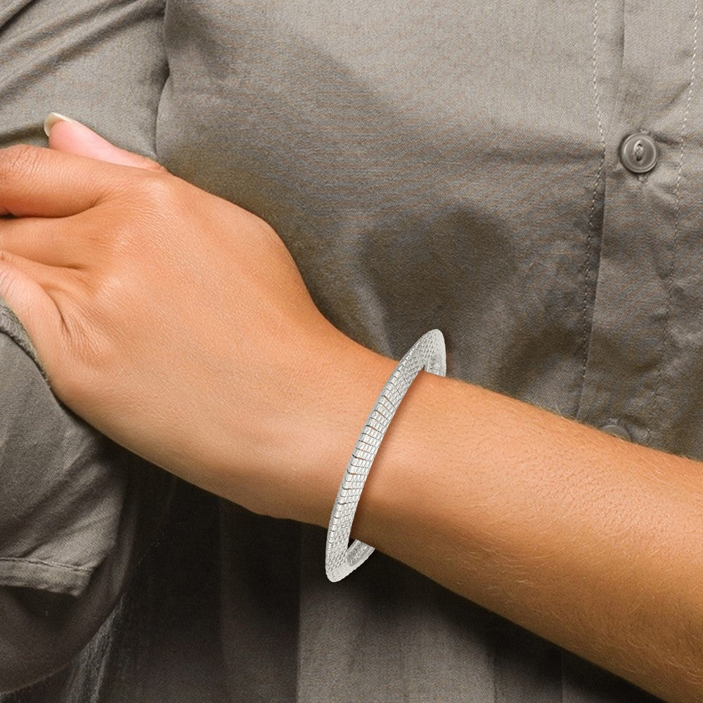 Sterling Silver 5.5mm Textured Knife-edge 7.5in Bracelet