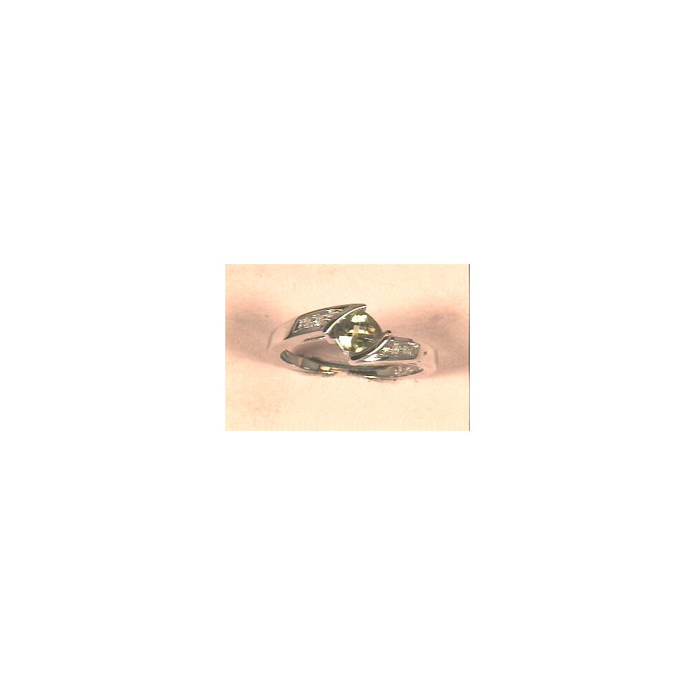 10k White Gold Peridot & Diamond Ring