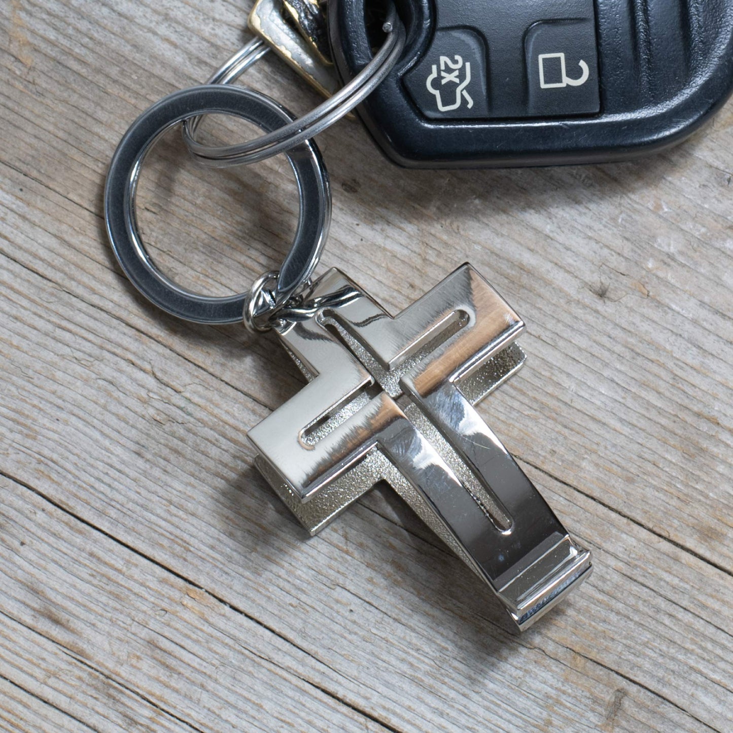 Silvertone Cross Cutout 2 x 1 Metal Novelty Keychain Accessory