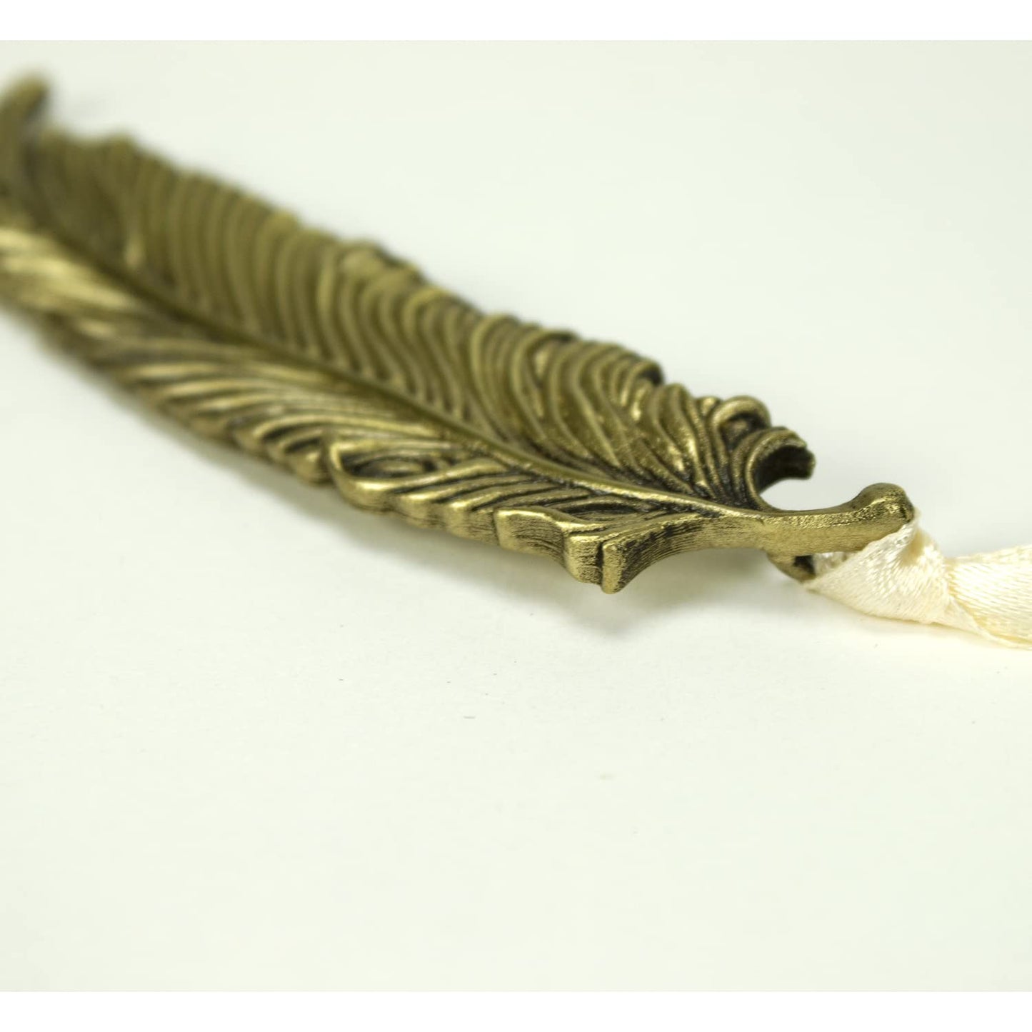 Cathedral Art Abbey & CA Gift Bo Passing Angel Feather Ornament On White Ribbon, 0.5"x3"x0.75", Multi
