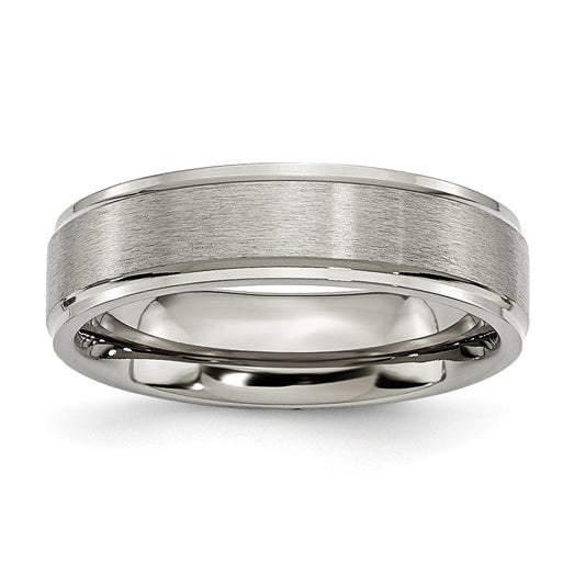 Titanium Brushed Center 6mm Ridged Edge Band Size - 13.5
