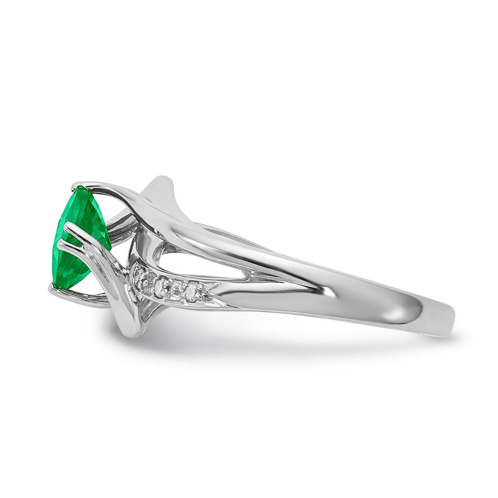 SS 6X6 Created Emerald and Diamond Ring Stone:B Mel:S45