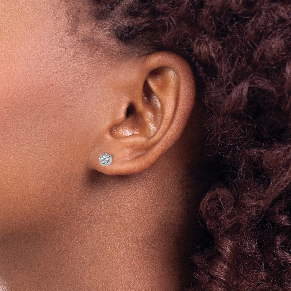 Brilliant Embers Sterling Silver Rhodium-plated 14 Stone Micro Pav‚ CZ Polished Post Earrings
