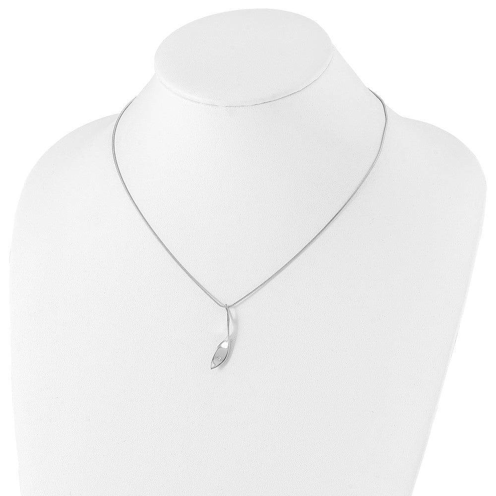 White Ice Sterling Silver Rhodium-plated 18 Inch Diamond Twisted Pendant Necklace with 2 Inch Extender 18 Inches