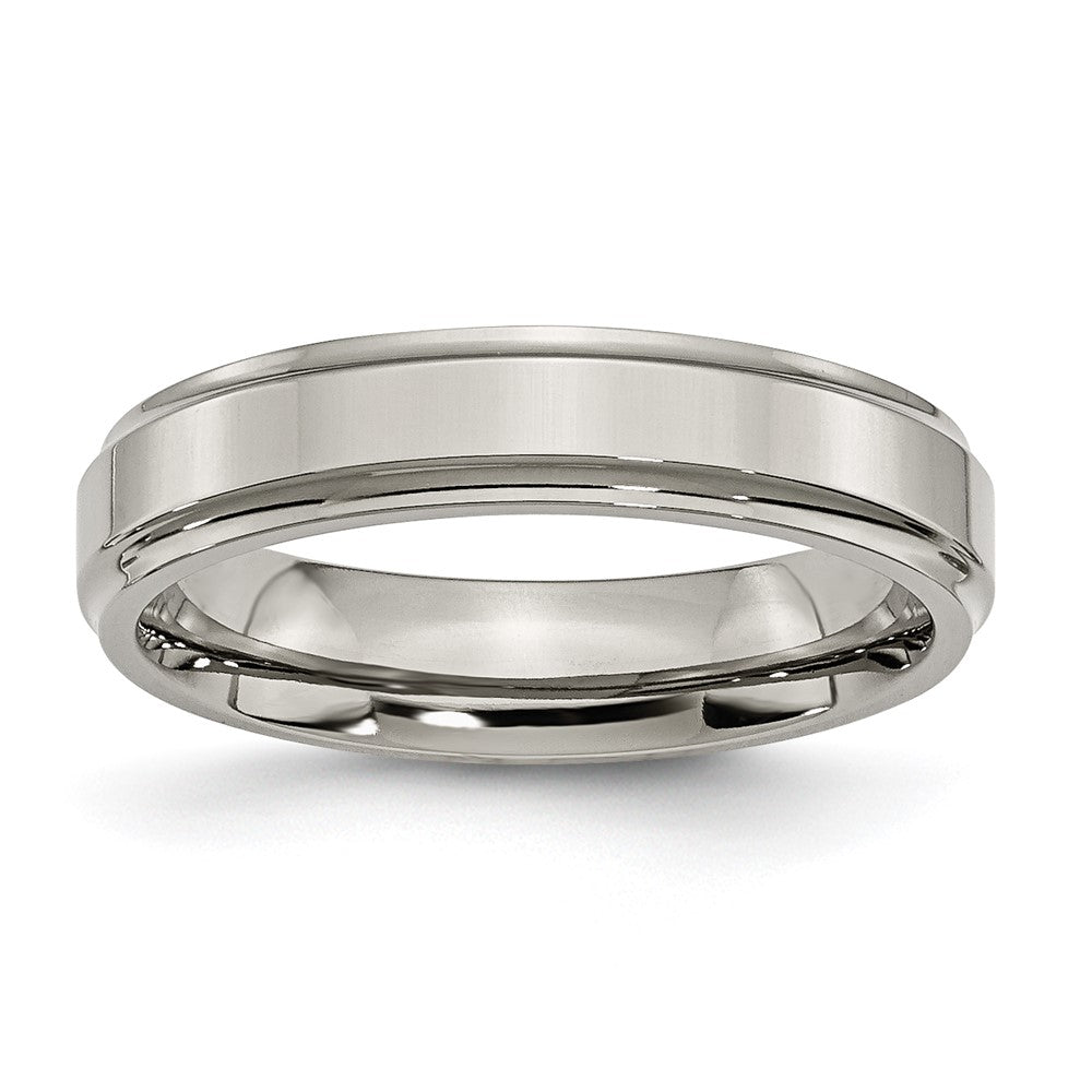 Titanium Polished 5mm Ridged Edge Band Size - 10