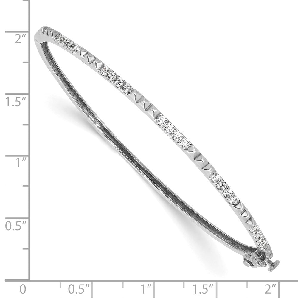 True Origin 14K White Gold 1/2 carat Lab Grown Diamond VS+ F+ 6.75 in Complete Bangle