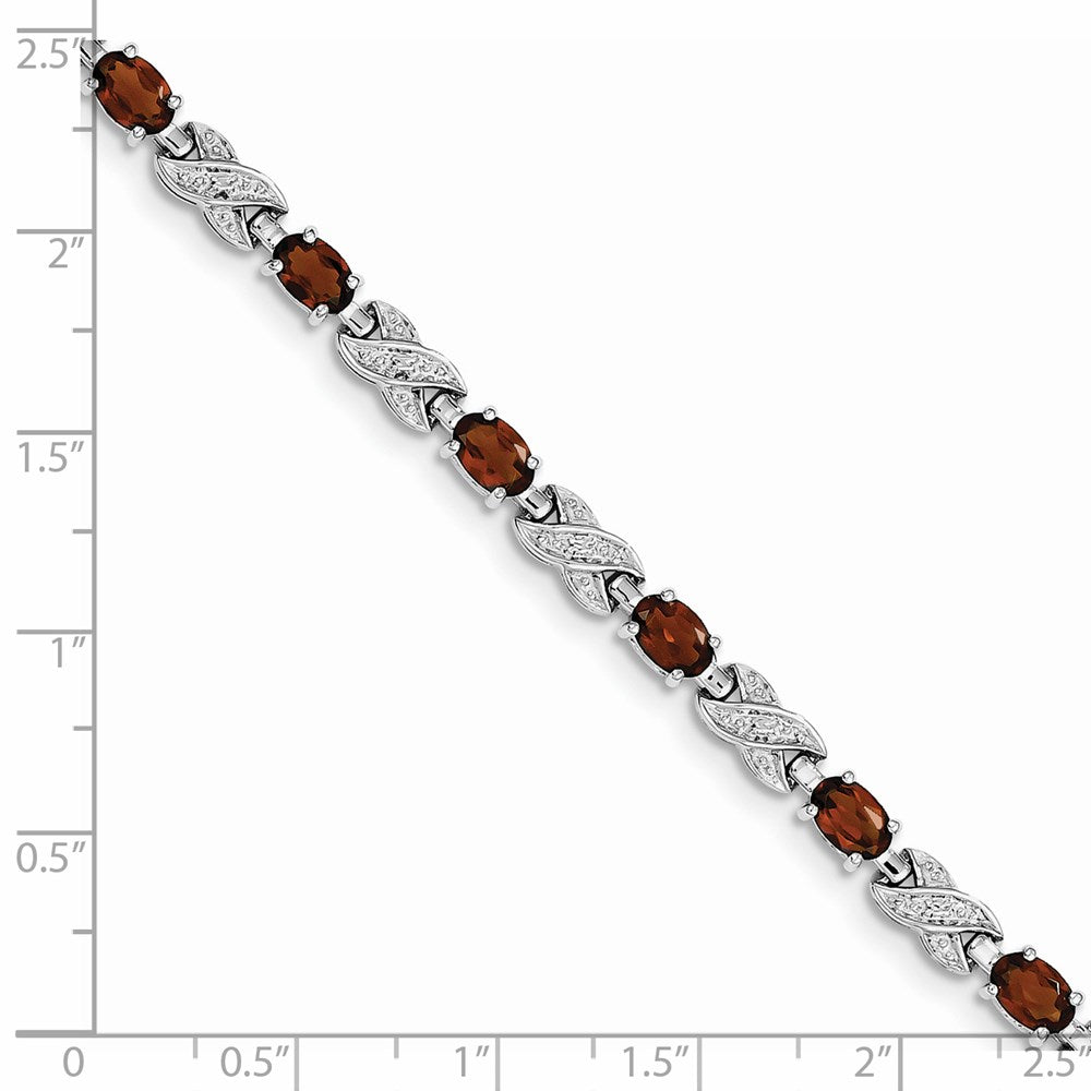 Sterling Silver Rhodium-plated Garnet Bracelet 7 inches