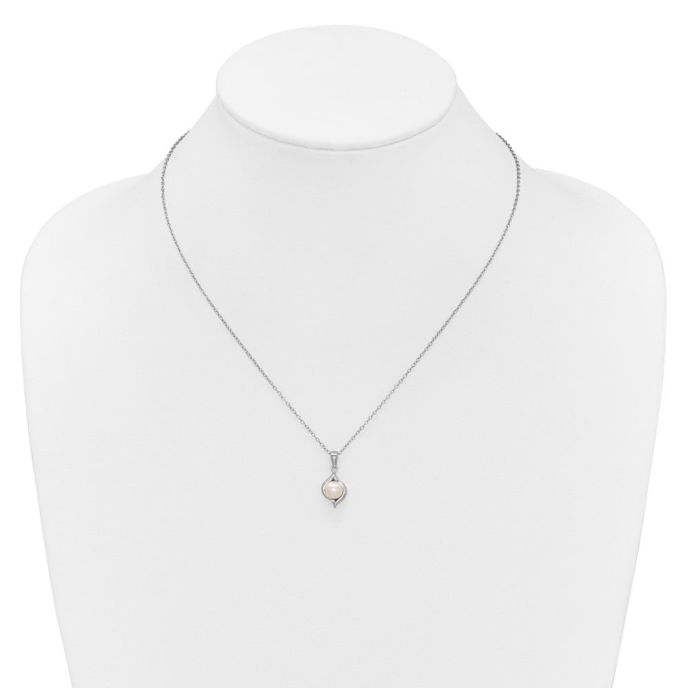 SS Pearl & Diamond Pend w/ Chain