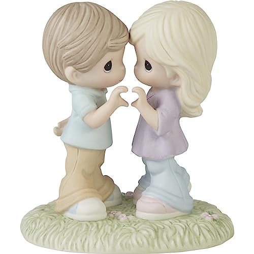 Precious Moments Love Will Keep Us Together Couple Figurine, Count 1