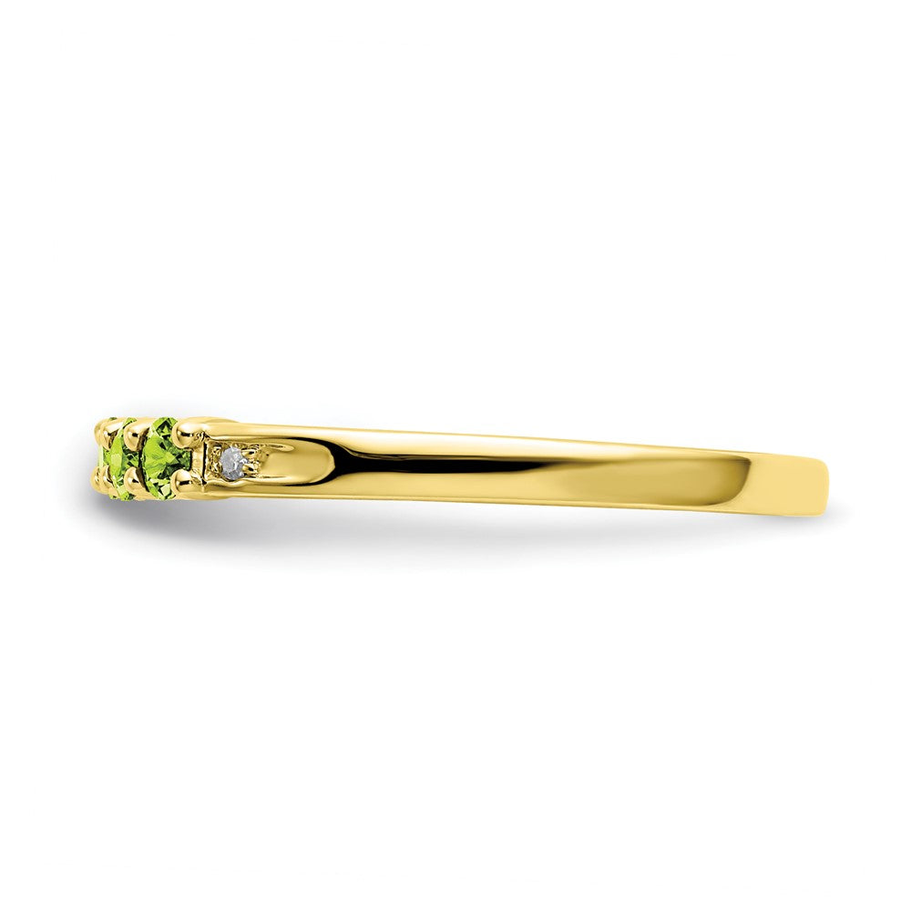 10k Yellow Gold Peridot & Diamond Ring