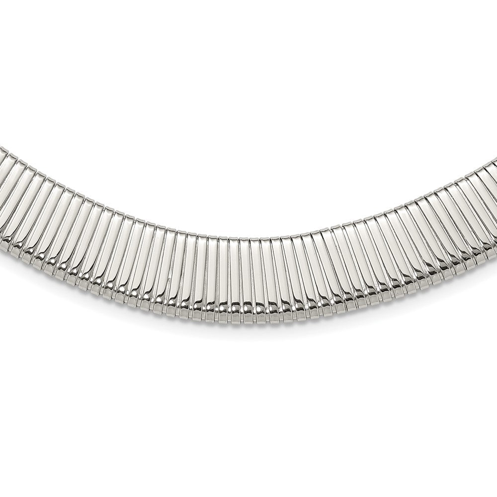 Stainless Steel Polished and Textured 18in Omega Necklace