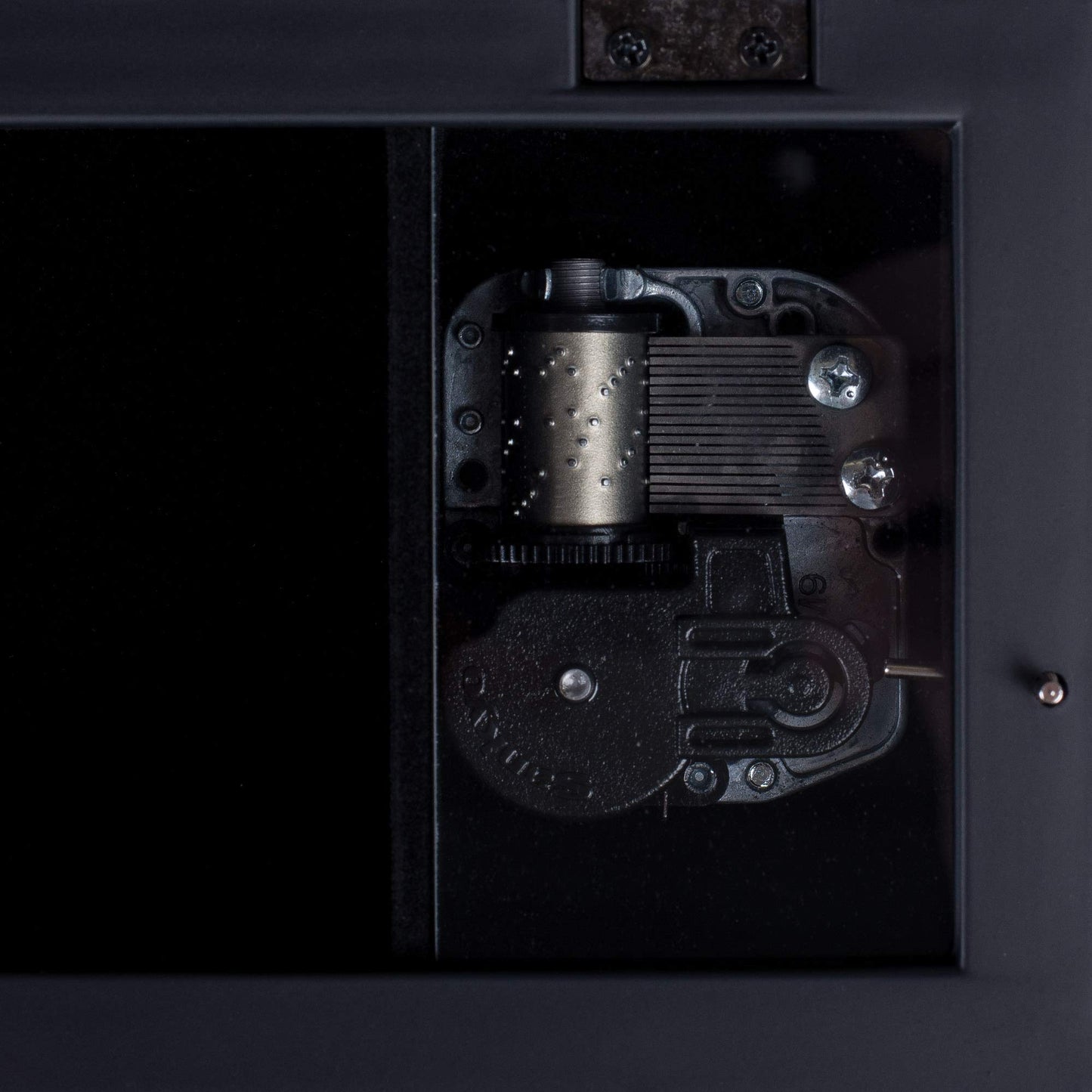 CONGRATULATIONS GRADUATE Black Resin Music Box