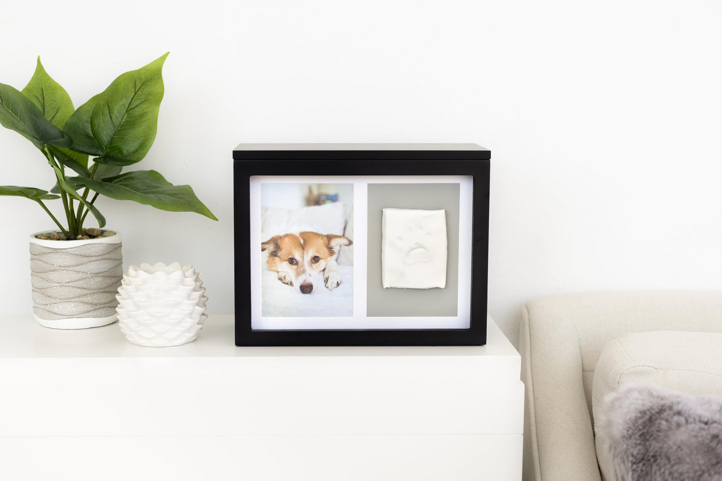 Pearhead Pet Photo Memory Box and Impression Kit for Dog or Cat Paw Print, Black