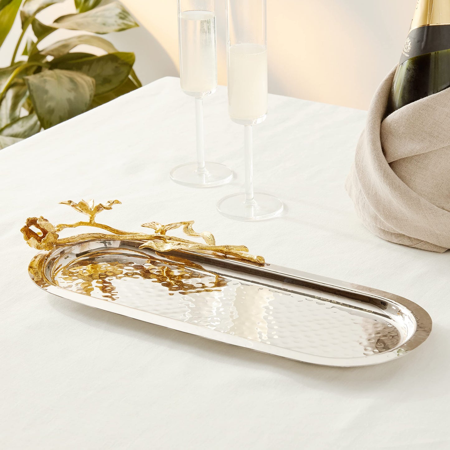 Hammered Stainless Steel with Golden Butterfly Garden Trim Oval Tray QGM22365