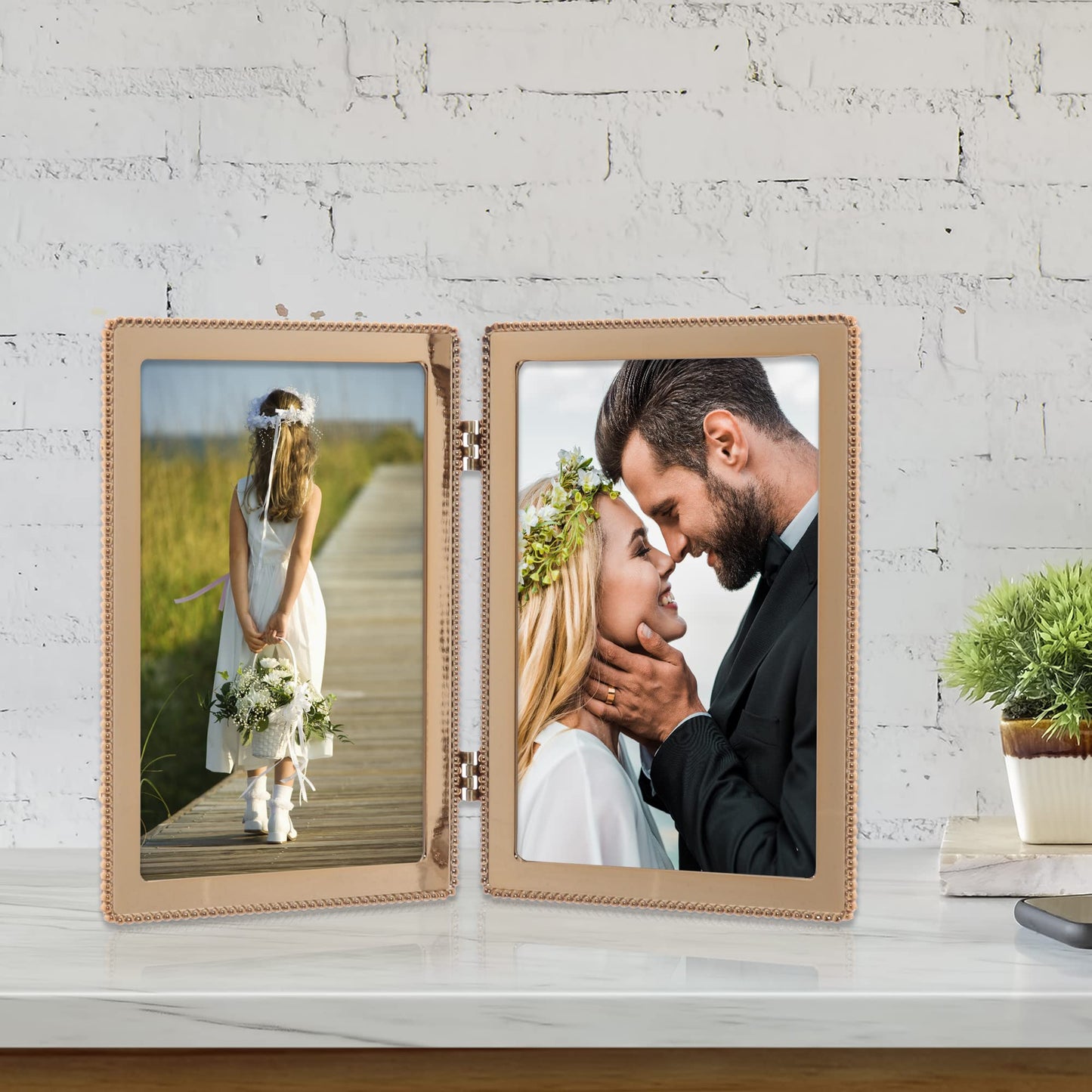 Beaded Trim Gold finish Double 5x7 frame - 5x7