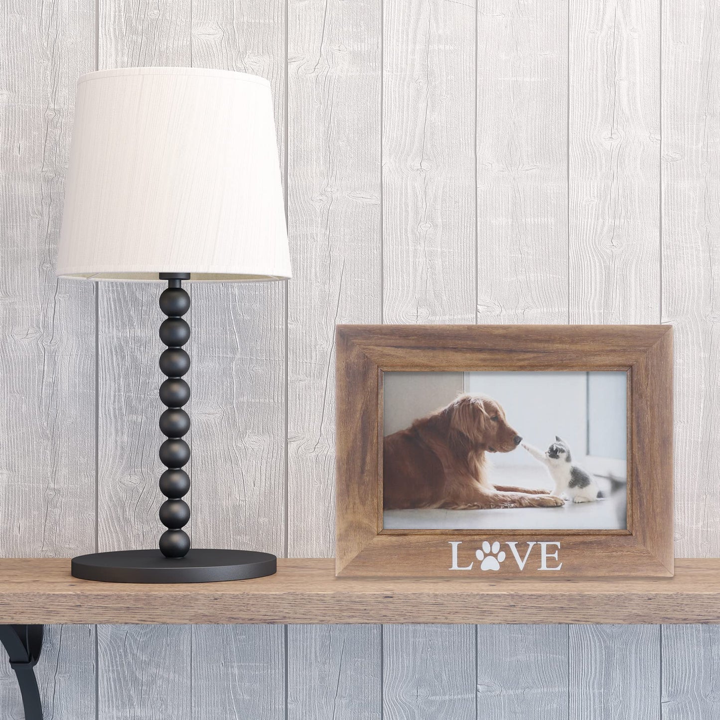 LOVE and PAW PRINT 6x4 Walnut frame - 4x6
