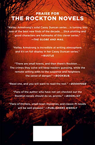 A Stranger in Town: A Rockton Novel (Casey Duncan Novels, 6) [Hardcover] Armstrong, Kelley