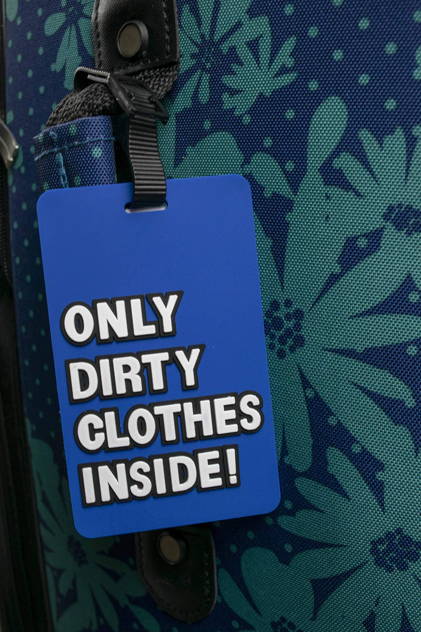 4-Piece ONLY DIRTY CLOTHES INSIDE Silicon Luggage Tag Set Q-GM22556