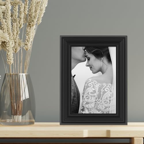 Lawrence Frames 4x6 Classic Detailed Black Picture Frame