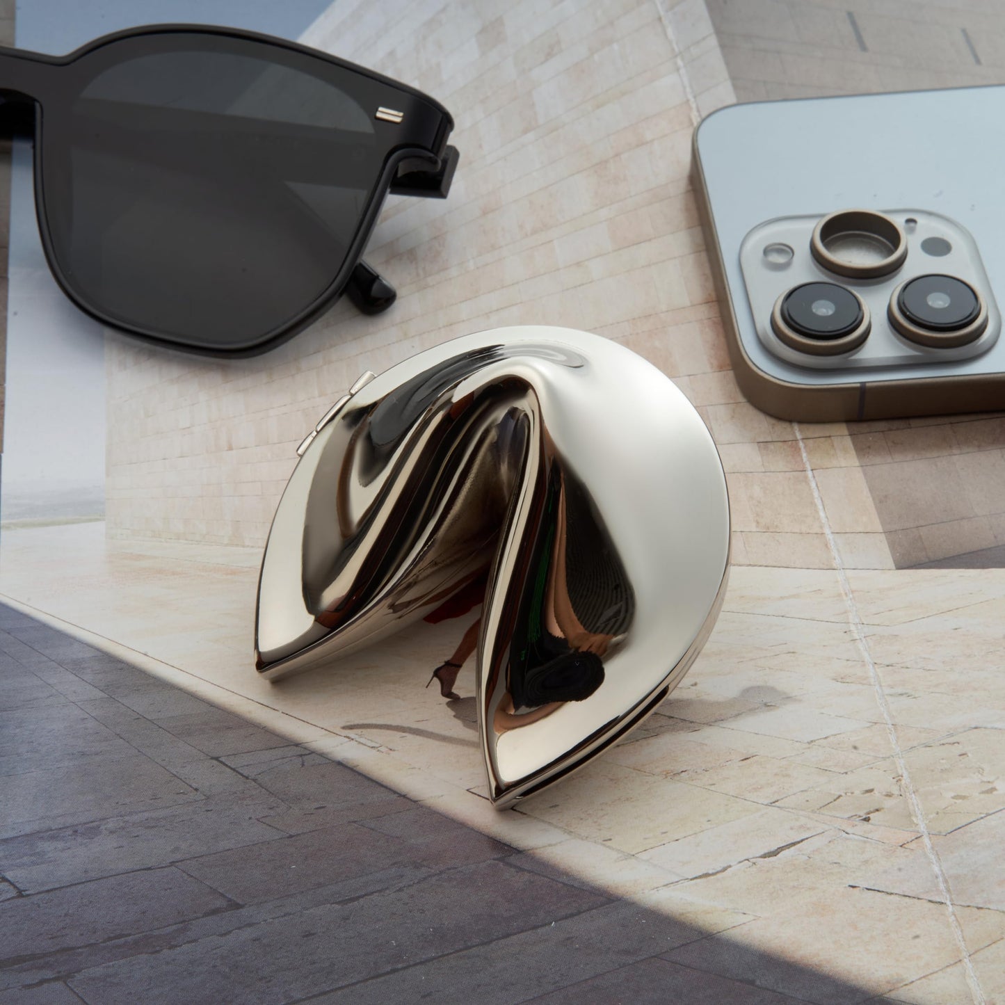 Silver-tone Hinged Fortune Cookie Shaped Box GM2162