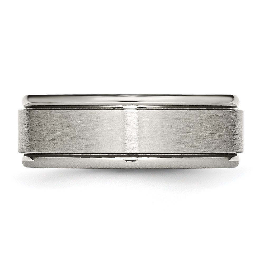 Titanium Brushed Center 8mm Ridged Edge Band Size - 7
