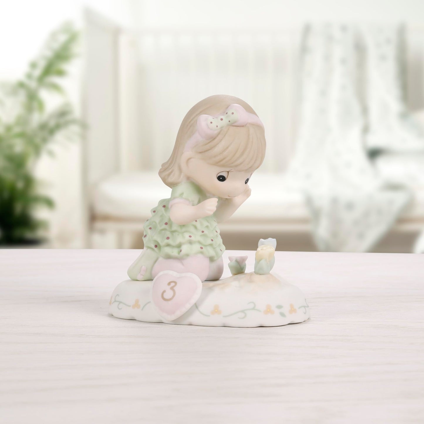 Precious Moments Growing In Grace Age 3 Brunette Girl Figurine, Count 1