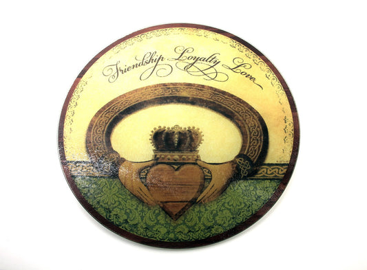 Abbey Press Claddagh Cutting Board, 11.75"