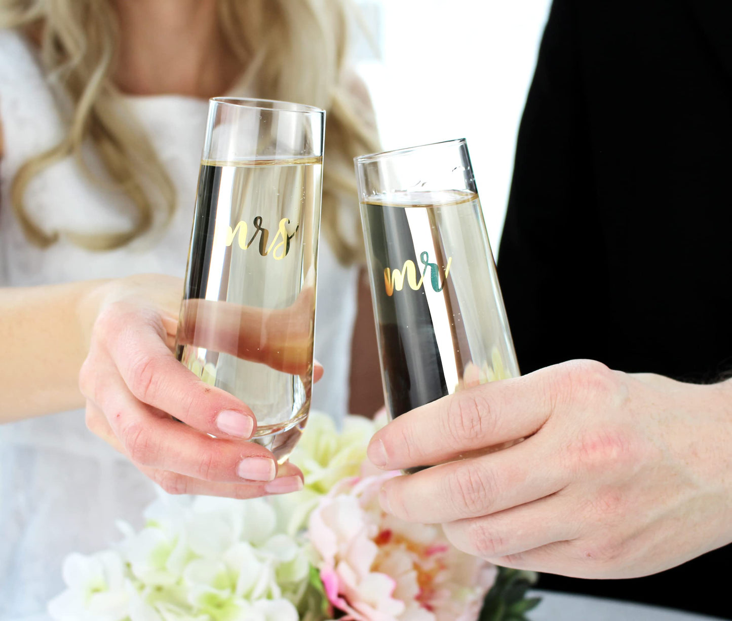 Lillian Rose Gold Mrs. Stemless Champagne Glass, 1 Count (Pack of 1), Clear