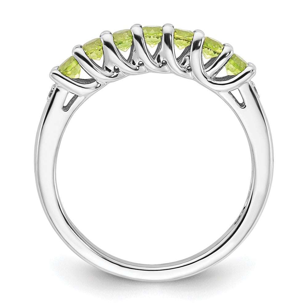 10k White Gold Peridot & Diamond Ring