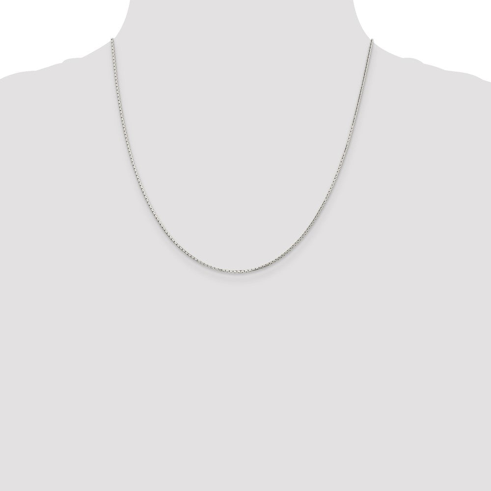 Sterling Silver 1.2mm 8 Sided Diamond-cut Mirror Box Chain 20 Inches