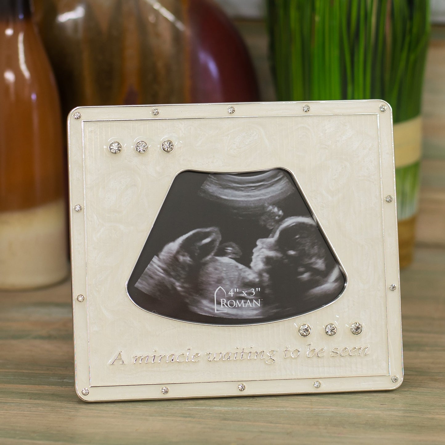 Roman - 5.25"H ULTRA SOUND PHOTO FRAME