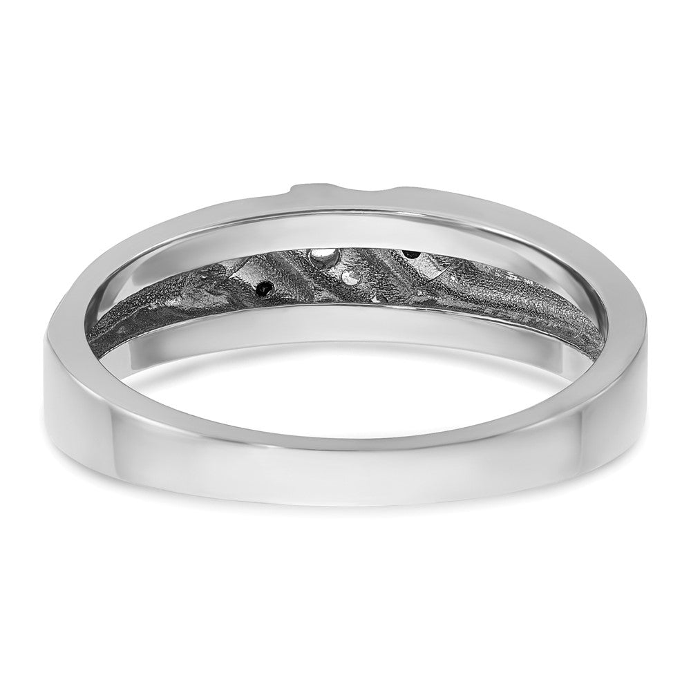 IBGoodman 14k White Gold 1/8 carat Lab Grown Diamond VS/SI+ G+ and 1/8 carat Black Mined Diamonds Complete Polished Satin and Grooved Men's Ring