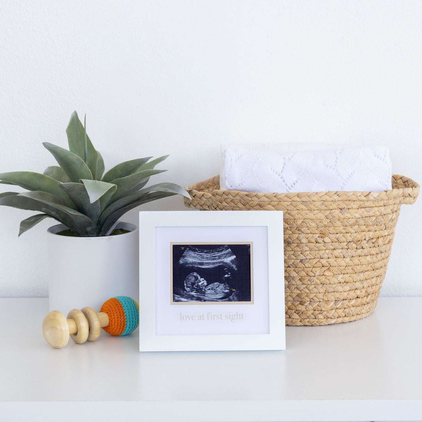 Pearhead "love at first sight" Sonogram Frame, White