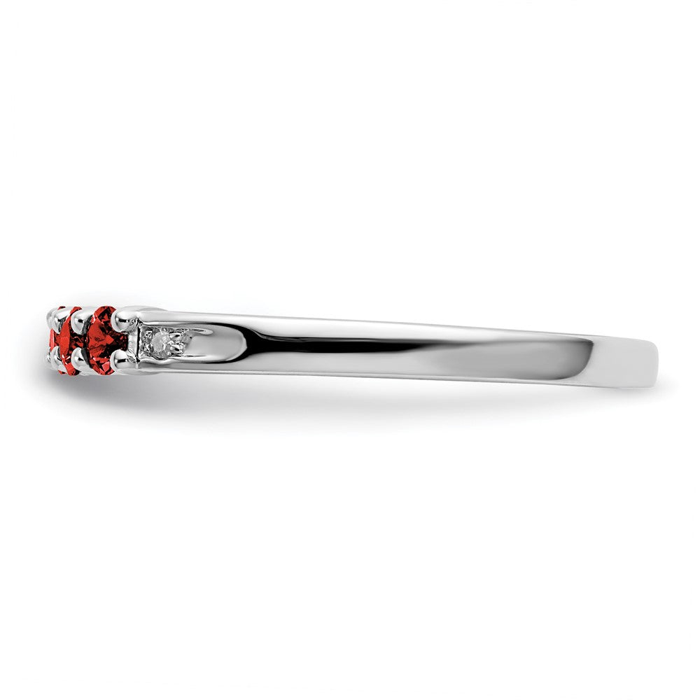 10k White Gold Garnet & Diamond Ring