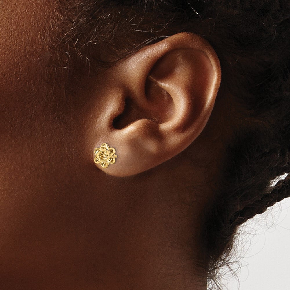 14k Diamond-cut Floral Post Earrings