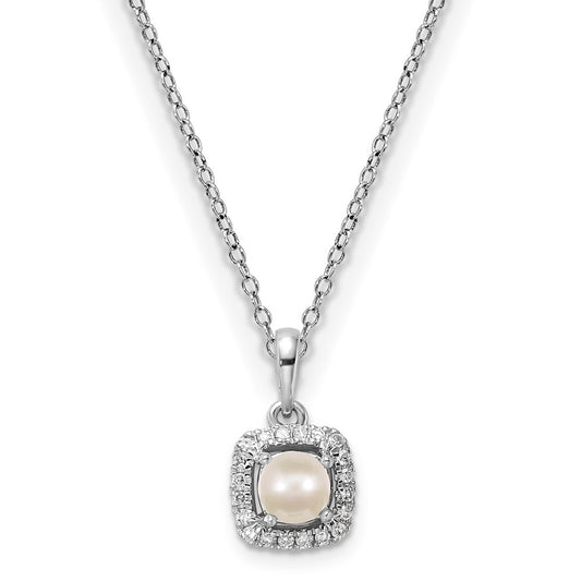 10kw Pearl and Diamond Pendant w/ chain